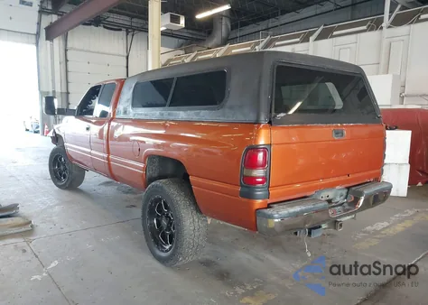 2001 Dodge Ram 2500 St z USA, uszkodzony, nr VIN 3B7KF23691G224285
